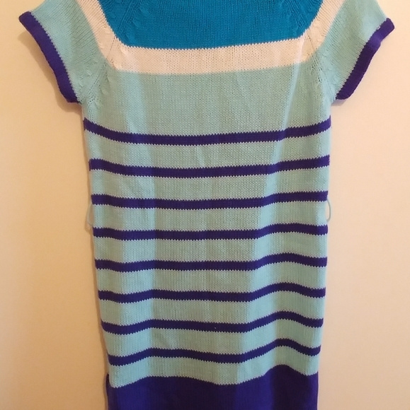 NWOT Girl's Blue Knitted Short Sleeve Sweater Top - Picture 4 of 6